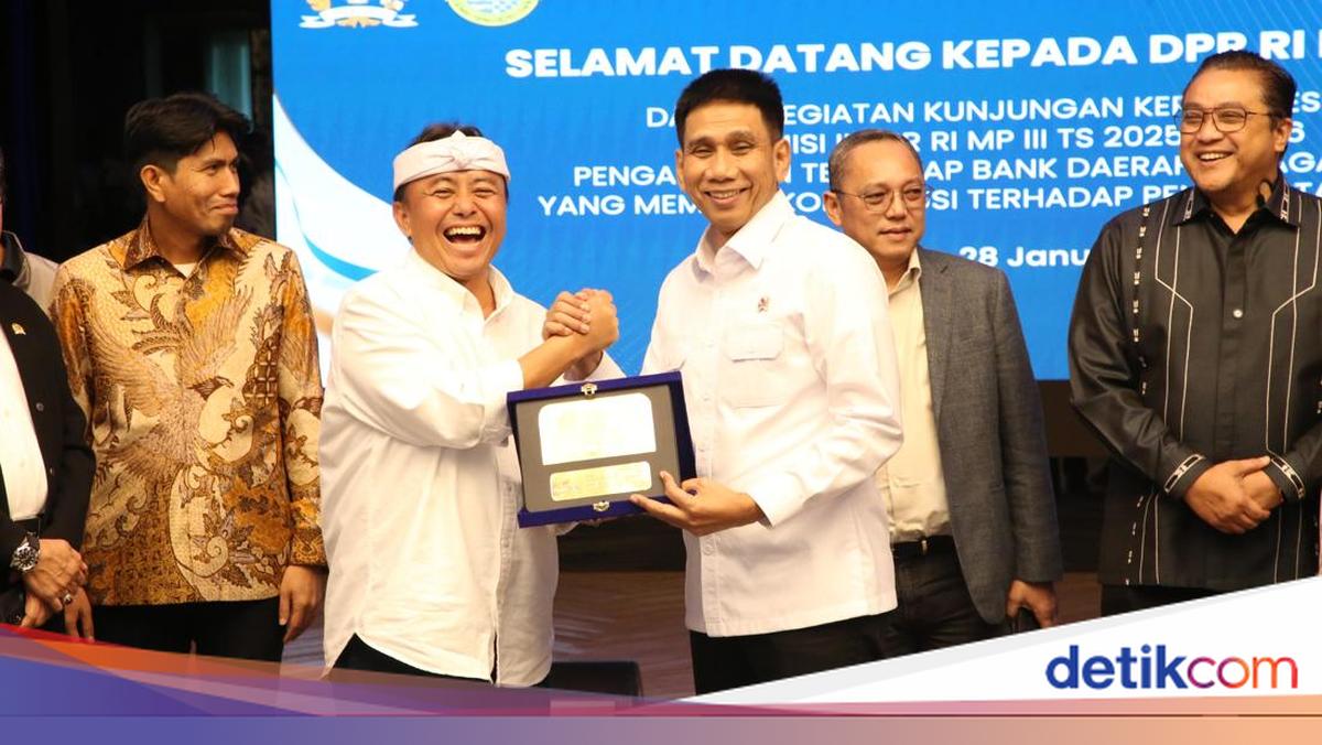 Wamendagri Wiyagus Ungkap Peran Penting BUMD Genjot Perekonomian Daerah