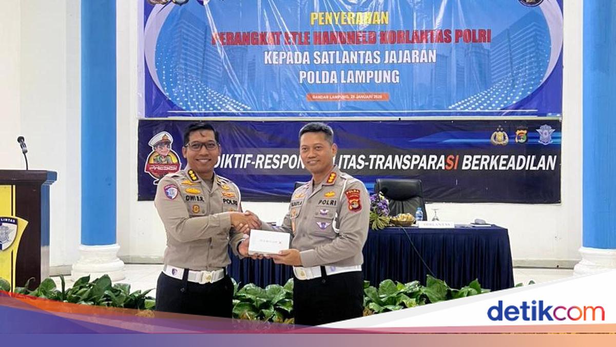 Korlantas Perkuat Penegakan Hukum Lalin di Lampung dengan ETLE Mobile Handheld