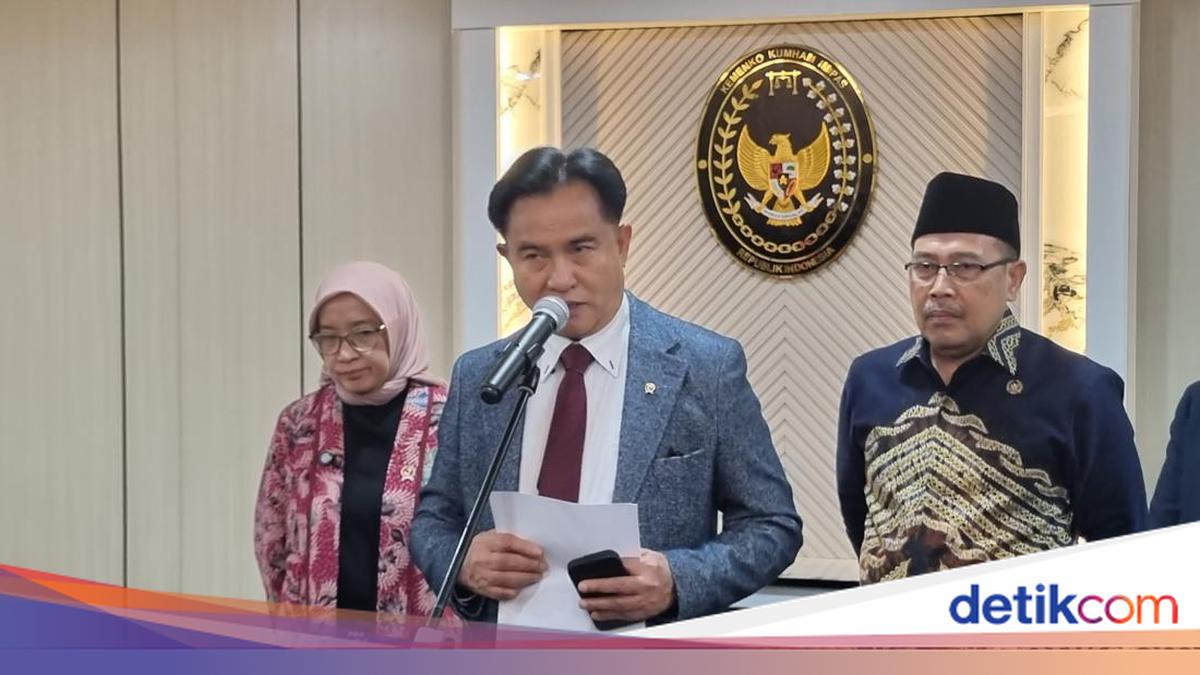 Menko Yusril Teken Pakta Integritas, Ingatkan ASN Kerja Sungguh-sungguh