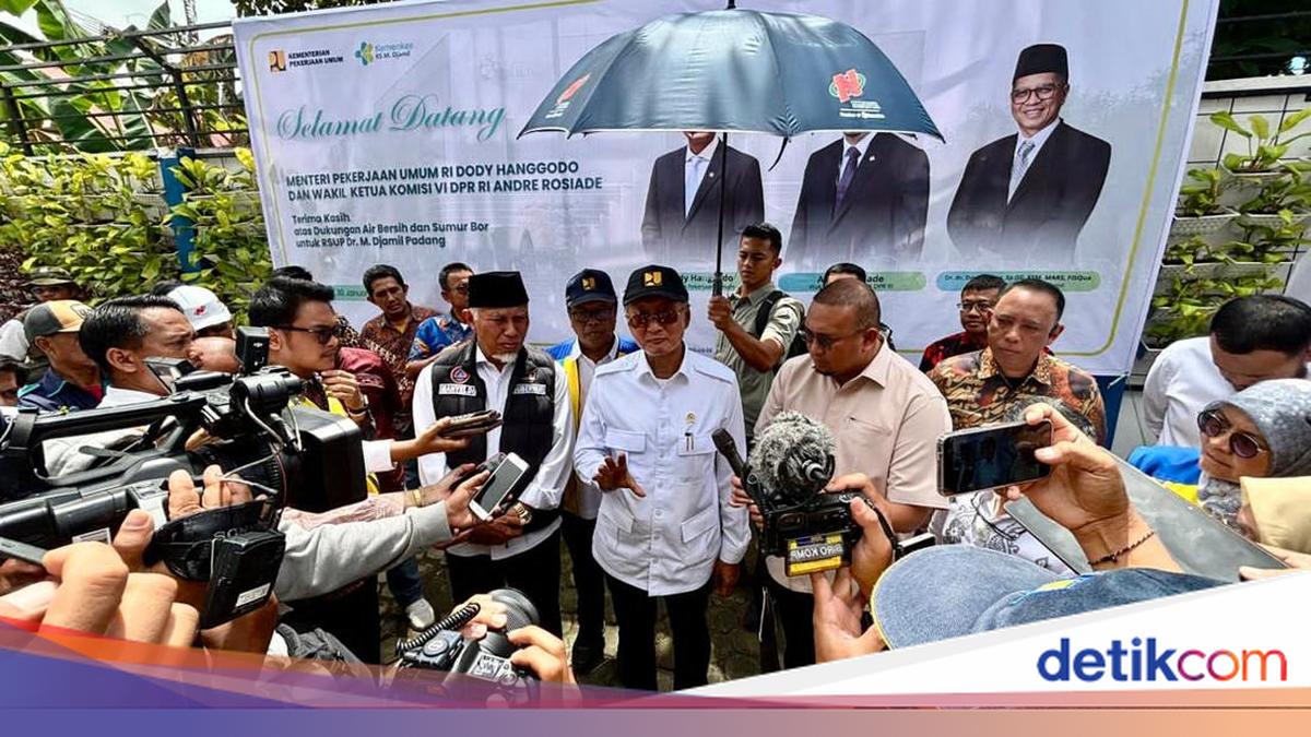 Andre Rosiade-Menteri PU Resmikan Pengeboran Sumur Bor RSUP M Djamil Padang