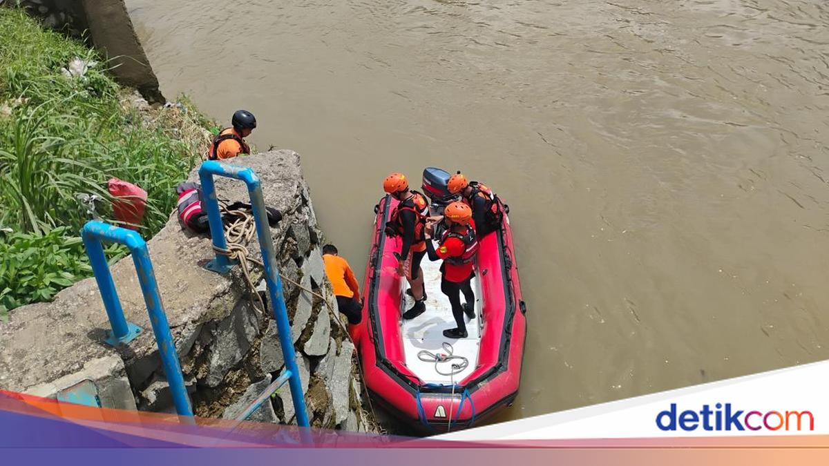 Tim SAR Lanjut Pencarian Pekerja Jembatan yang Jatuh ke Sungai Cisadane