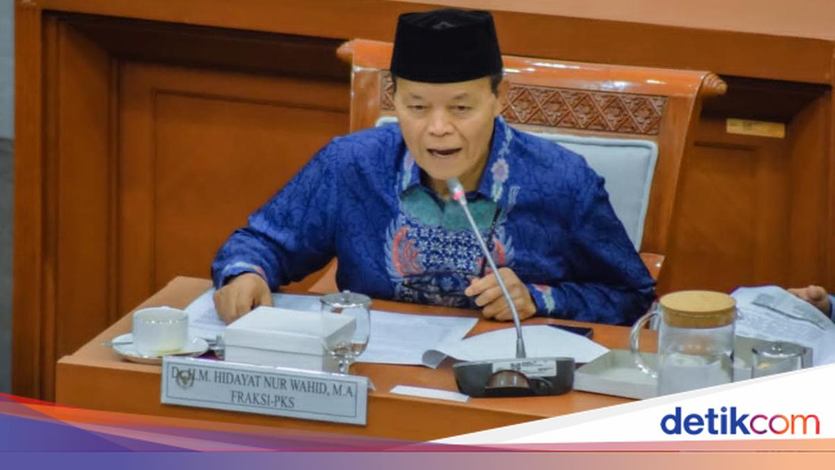 HNW Dorong Realisasi Ditjen Pesantren & Pengelolaan Dana Abadi Pesantren