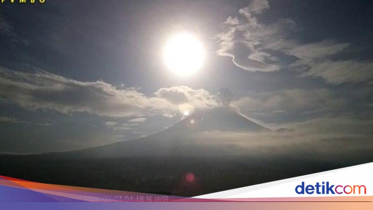 Gunung Semeru Kembali Erupsi Pagi Ini, Tinggi Letusan Setinggi 700 Meter