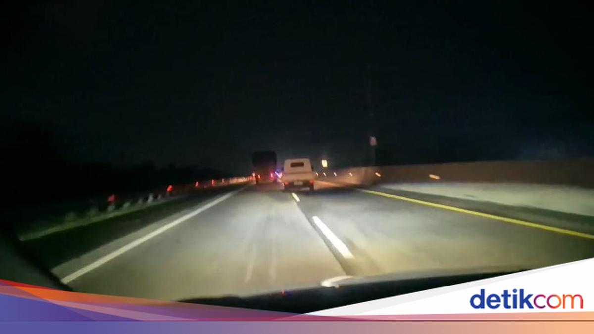 Tertangkap! Aksi Polisi Kejar-kejaran dengan Pencuri Pikap di Tol Probolinggo