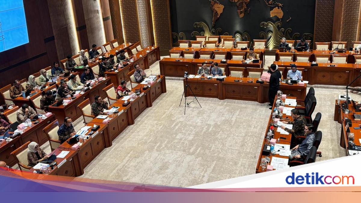 Komisi I DPR Minta Draf RUU Ketahanan Siber Tidak Diumbar untuk Cegah Hoax