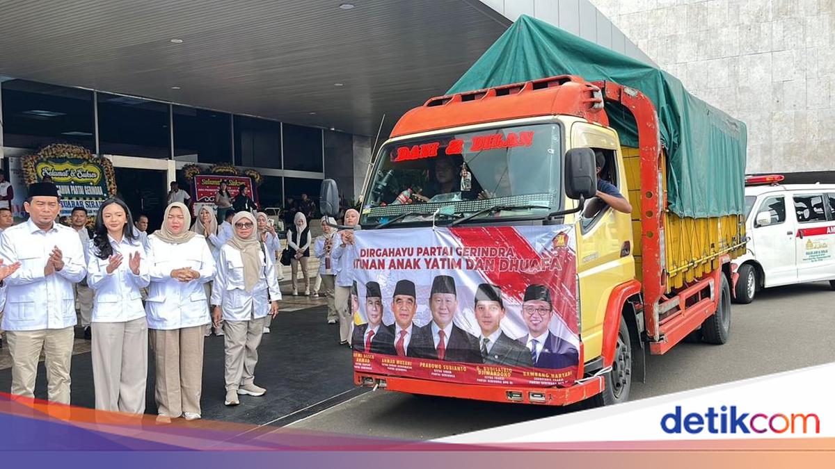 Rayakan HUT ke-18, Gerindra Bagikan Ribuan Sembako hingga Bibit Pohon