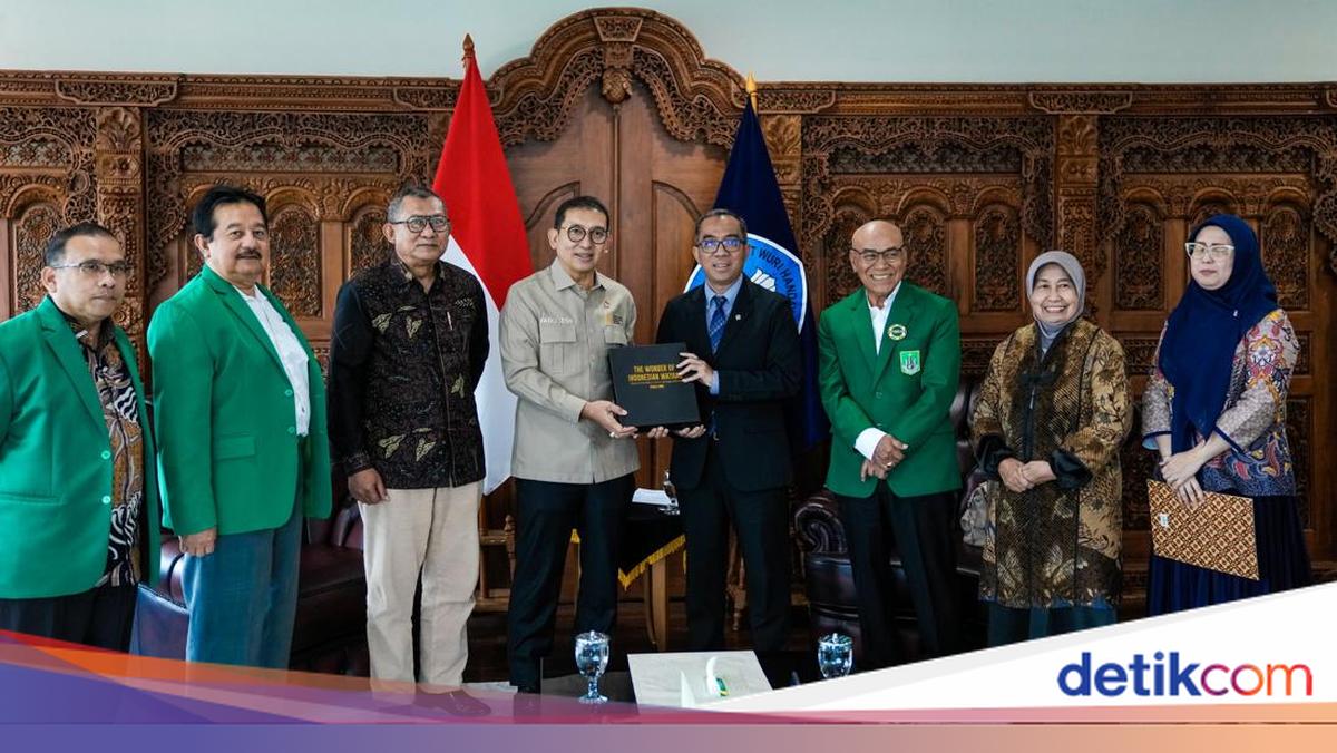 Fadli Zon Bahas Penguatan Sejarah dengan Mendiktisaintek dan UNAS