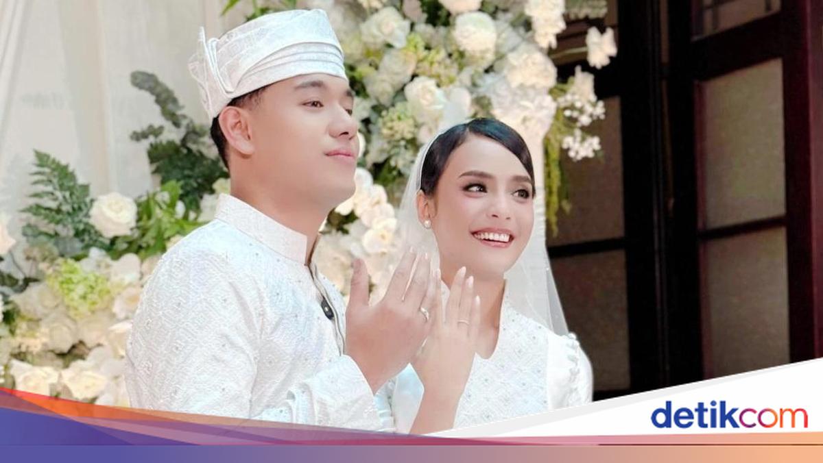 Api Rida Jaz Penyanyi Jaz Resmi Menikah dengan Artis Wavi Zihan