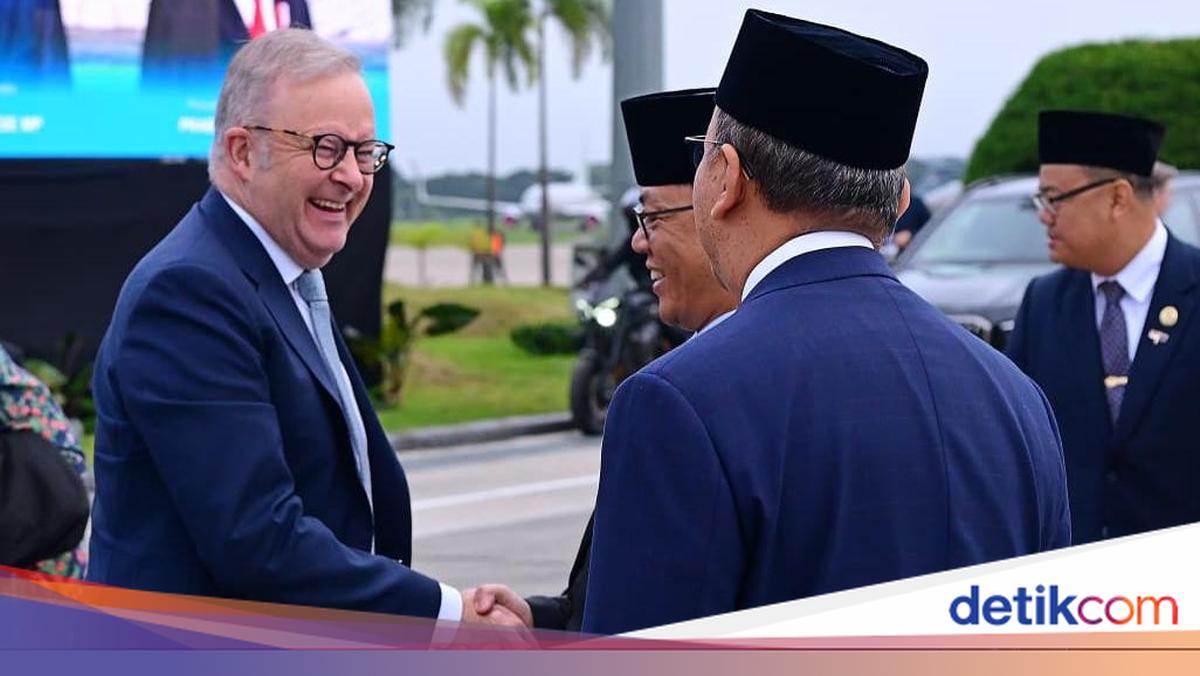 Menlu Sugiono dan Bos Danantara Lepas Kepulangan PM Albanese di Lanud Halim