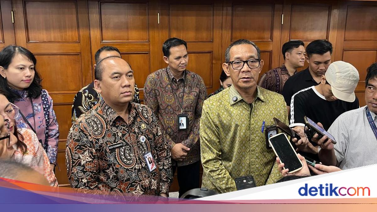 Dorong Pariwisata, Pemprov DKI Perkuat Pasokan Listrik di Kepulauan Seribu