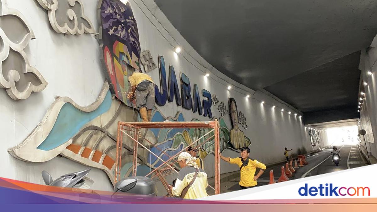 Wajah Ridwan Kamil di Underpass Dewi Sartika Depok Dicopot