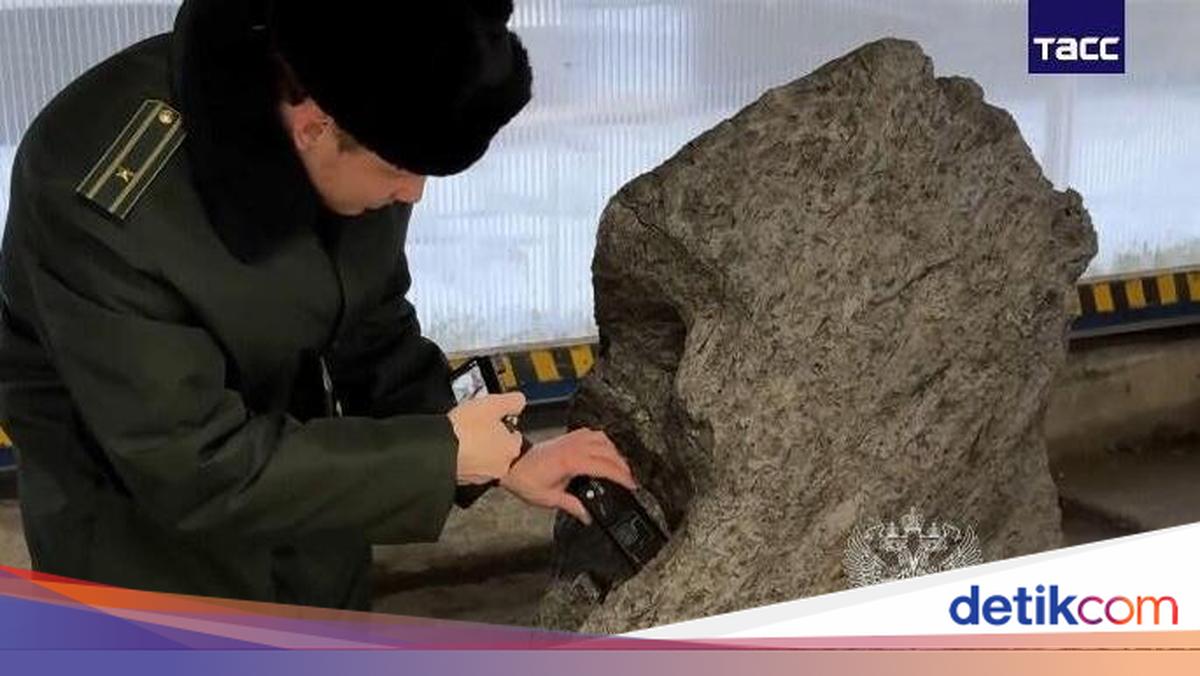 Bongkahan Meteorit 2,8 Ton Diselundupkan dari Rusia, Kok Bisa?