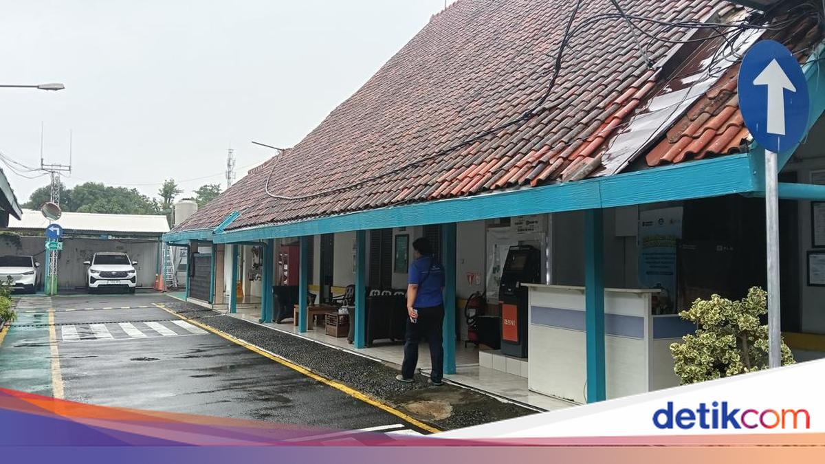 #LorongWaktu  Gedung PLN UP3 Indramayu, bekas kantor cabang Gebeo, kini jadi cagar budaya. Menyimpan sejarah kelistrikan Indonesia dari masa kolonial hingga kemerdekaan. Berikut ulasannya!

Via @detikjabar_