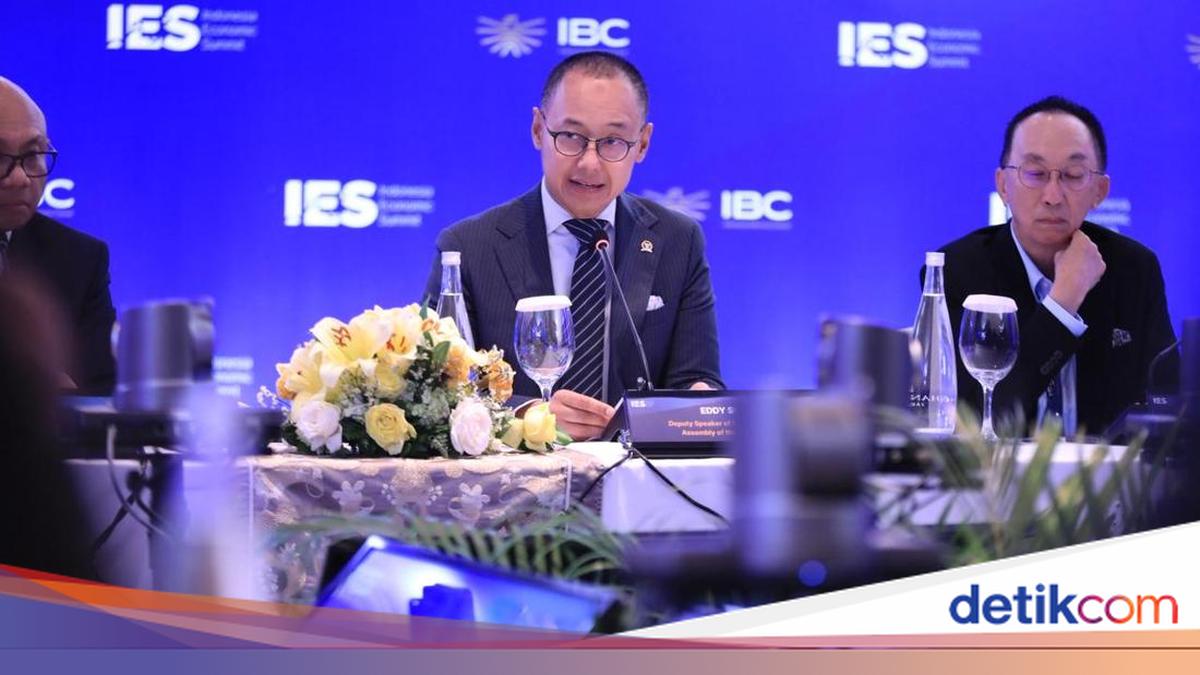 Waka MPR: Hasil Survei Buktikan Kebijakan Presiden On The Right Track