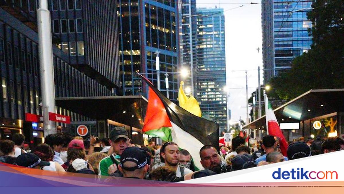 Komunitas Muslim Australia Murka Atas Gangguan Polisi Saat Salat Berjemaah di Sydney