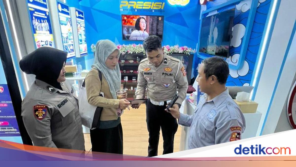 Korlantas Polri Tampilkan ETLE Mobile Handheld di Pameran Kampung Hukum 2026