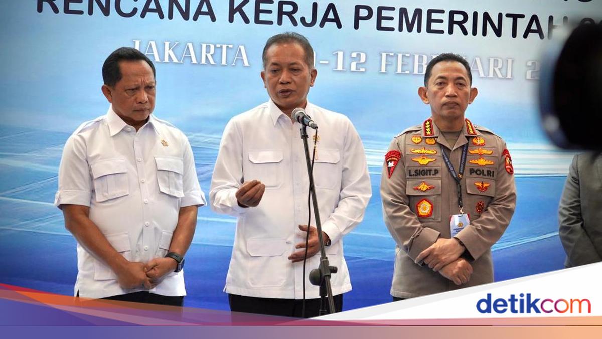 Menkop Ajak Jajaran Polri Sukseskan Kopdes Merah Putih