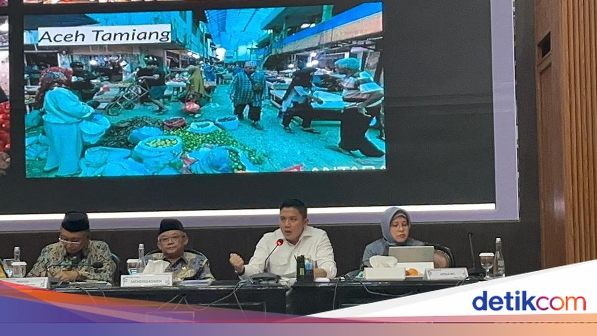 Seskab: Presiden Pastikan Harga Bahan Pokok Terjangkau di Daerah Bencana