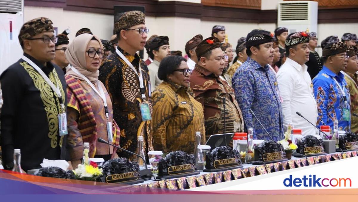 Wamendagri Desak Sinergi Pemda-BPK untuk Transparansi Laporan Keuangan Daerah