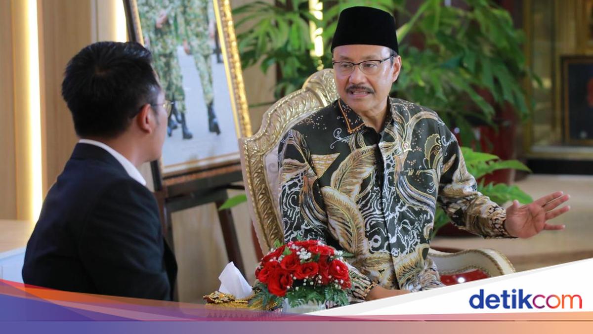 Gus Ipul Minta Pendamping PKH Datangi Peserta PBI yang Dinonaktifkan