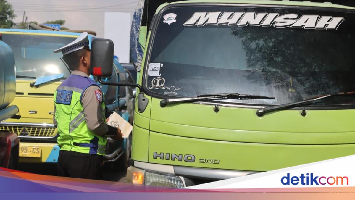 Polres Serang Gelar Operasi Keselamatan Maung 2026, Truk Pasir ODOL Ditilang