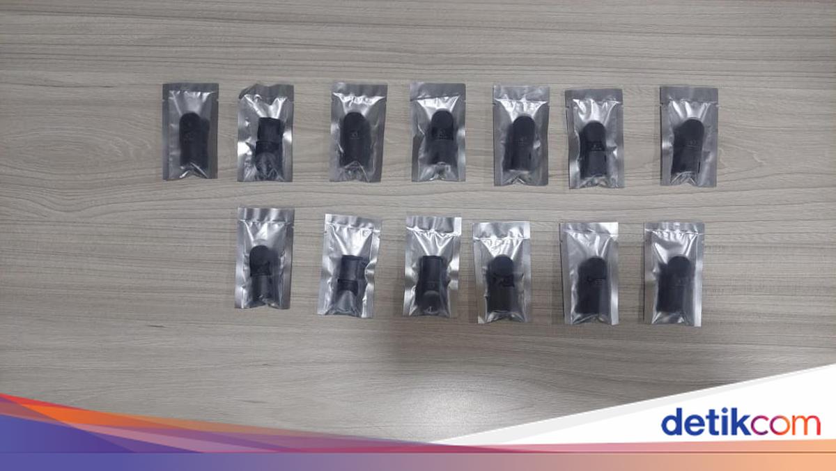 Polda Metro Tangkap Kurir Narkoba di Cakung, Happy Water-Etomidate Disita