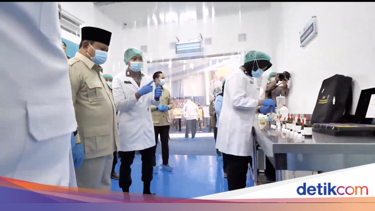Prabowo Cek Pemeriksaan Food Safety yang Jadi Pembeda di SPPG Polri