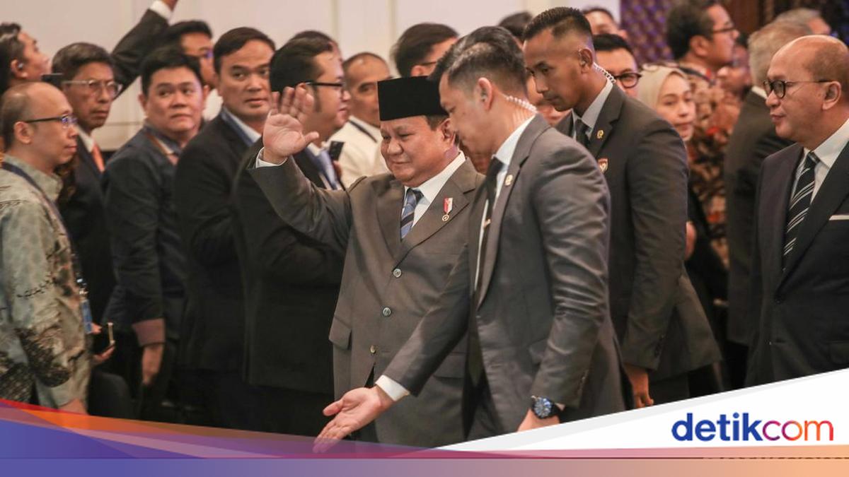 Prabowo: 10 Tahun Kita Akui Dana Desa Tak Sampai ke Rakyat