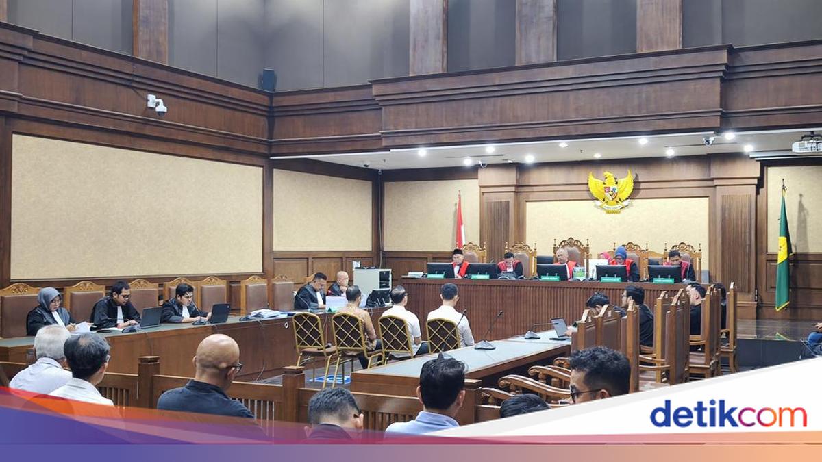 Eks Dirut Pertamina Dkk Dituntut 14-16 Tahun Bui di Kasus Korupsi Minyak Mentah