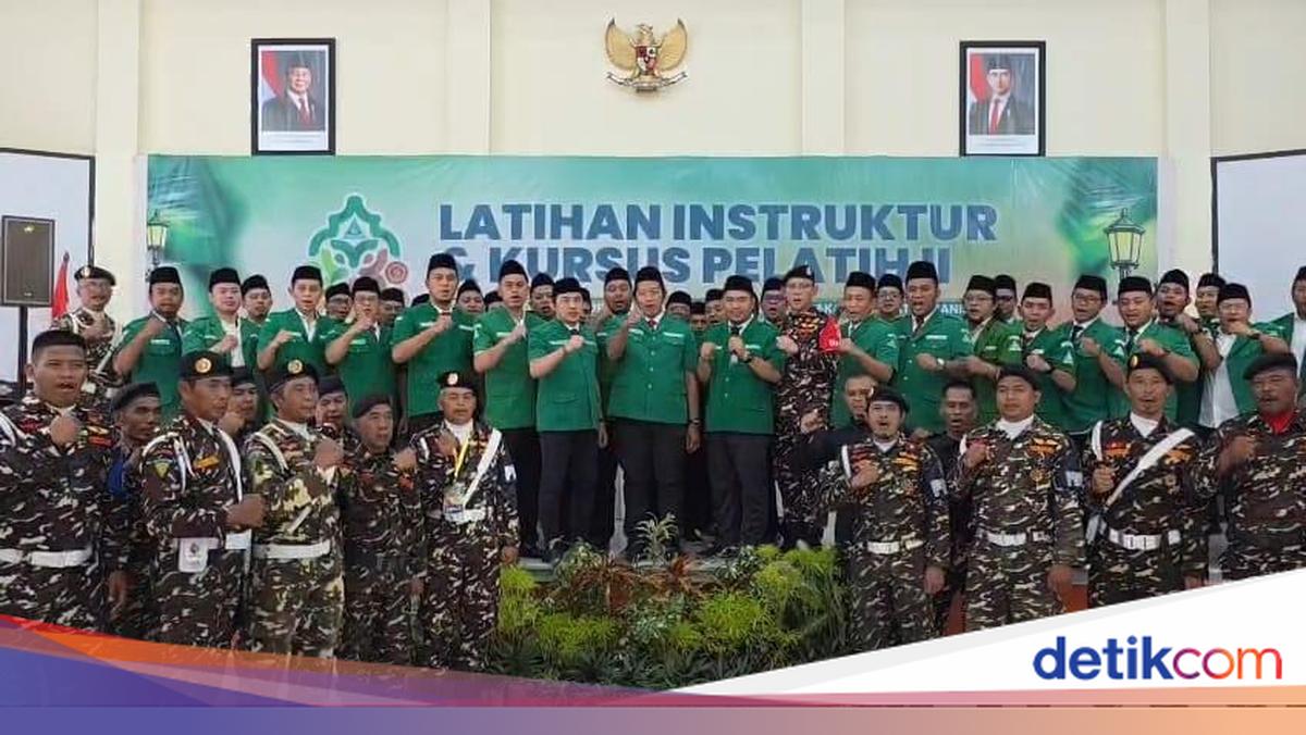Banser Siap Pasang Badan Dukung Polri Tetap di Bawah Presiden