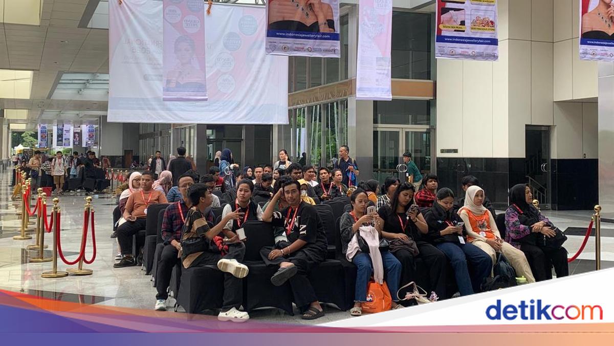 Cerita Dodi Gaspol Jam 1 Pagi dari Kalimalang demi War Emas Fisik di JCC