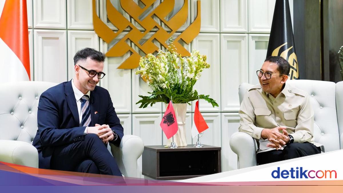 Menbud Dialog dengan Dubes Albania, Bahas Potensi Kerja Sama Budaya