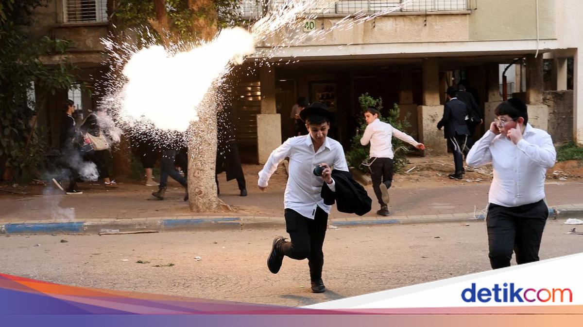 Protes Wajib Militer Picu Kericuhan, Tentara Wanita Israel Dikejar Kelompok Ultra-Ortodoks