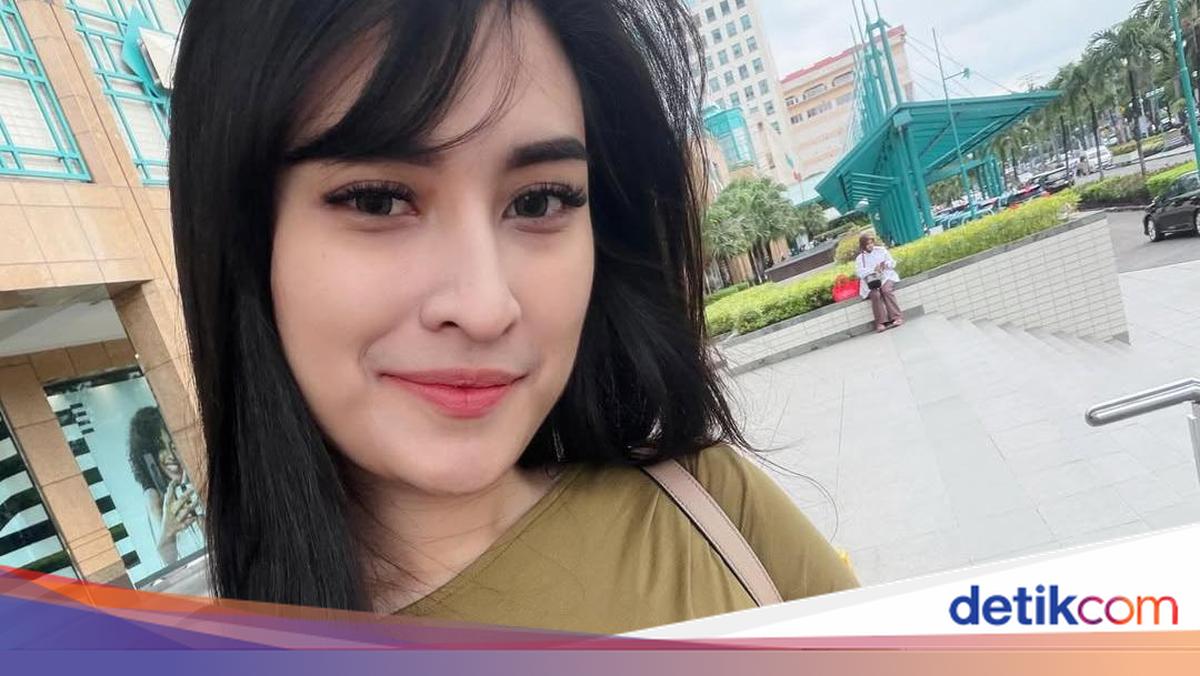 Seru! Angbeen Rishi Kulineran di Korea hingga Botram Bareng Keluarga