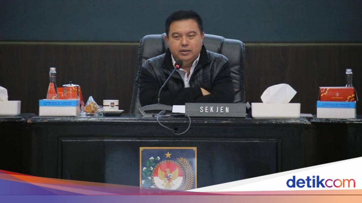 Sekjen Kemendagri Soroti Gejolak Harga Bapok, Pemda Diminta Sigap Awasi