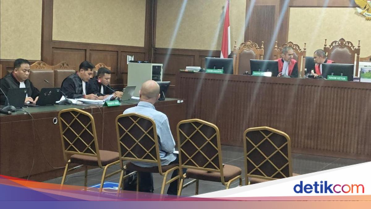 Dituntut 17 Tahun Bui di Kasus Migor, Ariyanto: Ada yang Mau Hancurkan RI