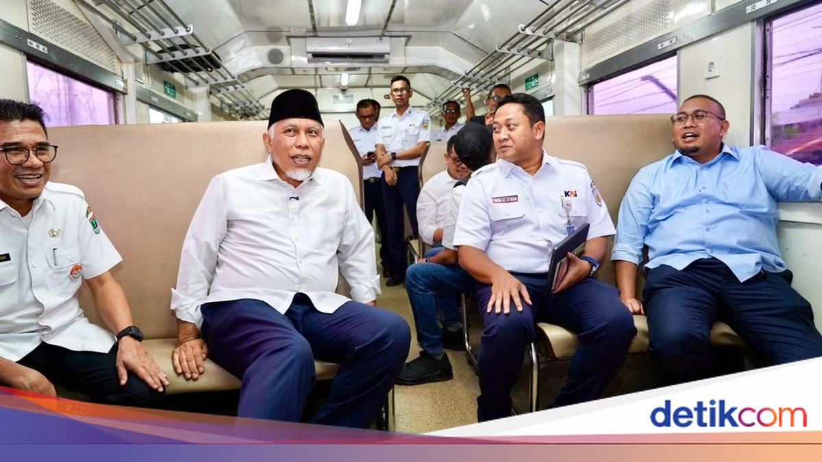 Andre Rosiade dan Gubernur Sumbar Naik Kereta Bareng, Bahas Rencana Commuter Line Padang