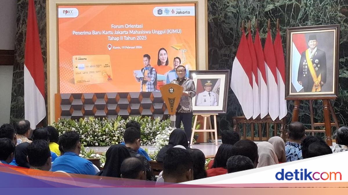 Pramono Berikan KJMU ke 2.524 Mahasiswa di 69 PTN