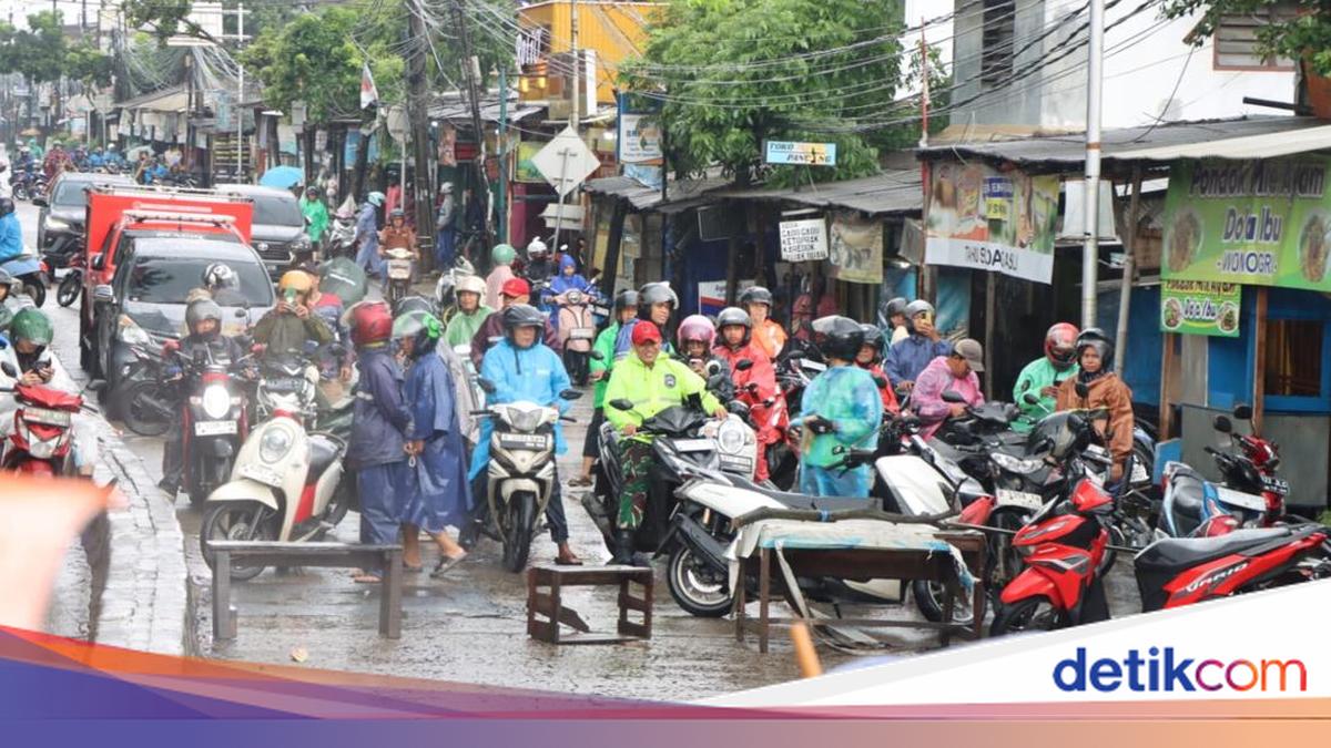 Evakuasi KA Bandara Soetta Masih Berlangsung, Lalin Poris Macet
