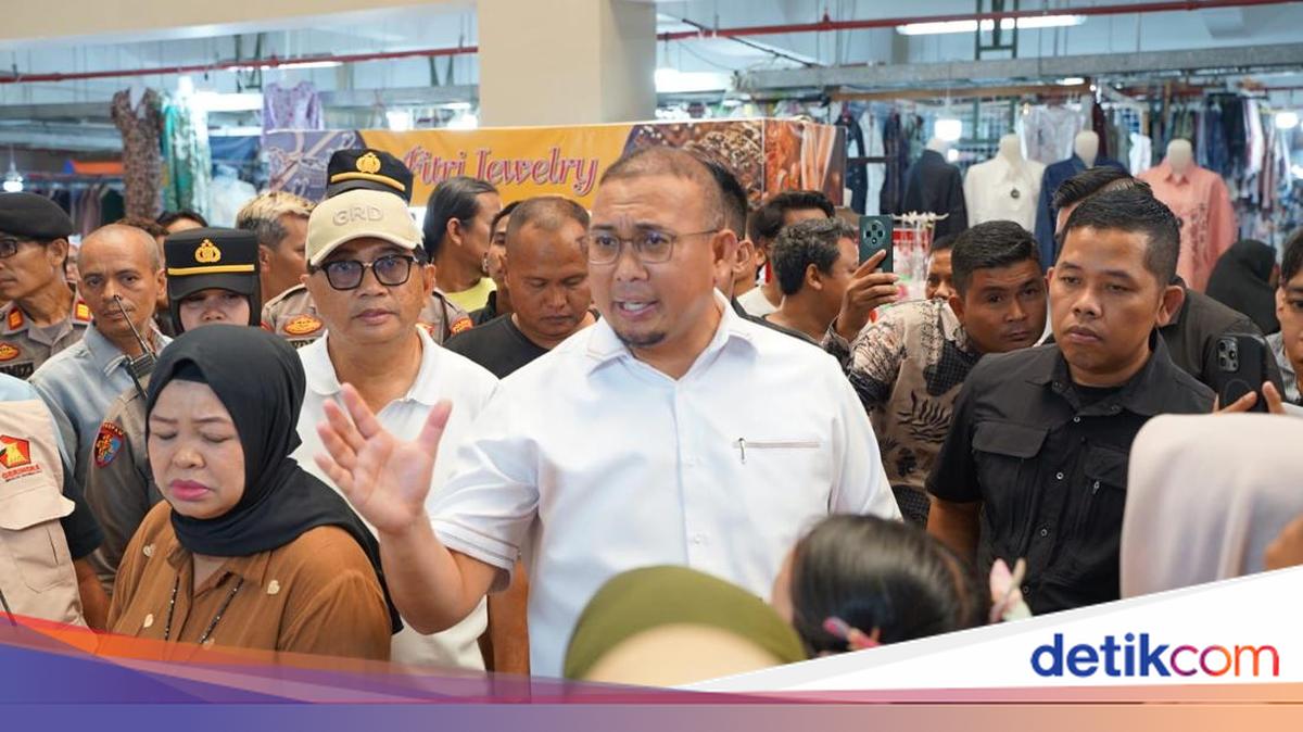 Andre Rosiade Sidak Pasar Raya Padang Fase VII, Pedagang Ngeluh Sepi-Pungli