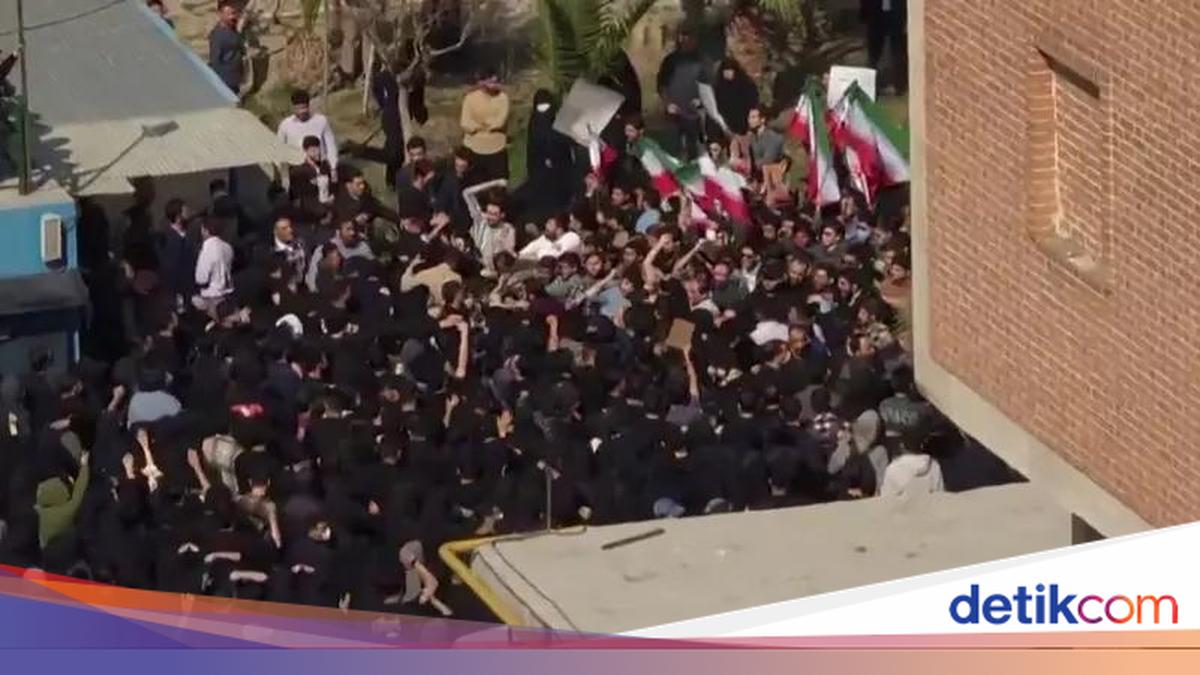 Mahasiswa Iran Kembali Unjuk Rasa di Tengah Ancaman Perang dengan Amerika Serikat