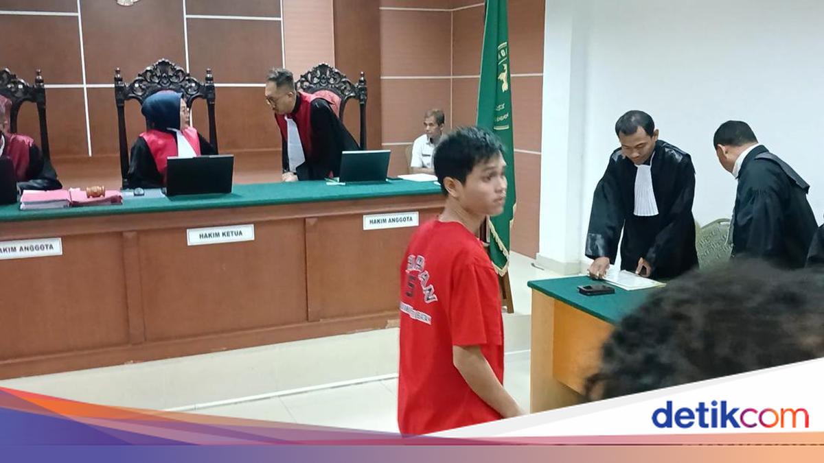 Bacakan Pleidoi, Fandi ABK Asal Medan yang Dituntut Mati Minta Keadilan