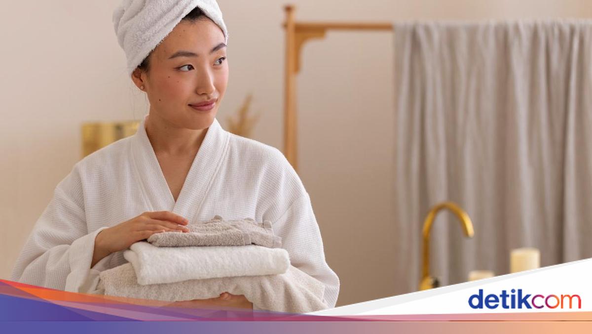 Niat dan Tata Cara Mandi Sunnah Idul Fitri Beserta Amalan Lainnya