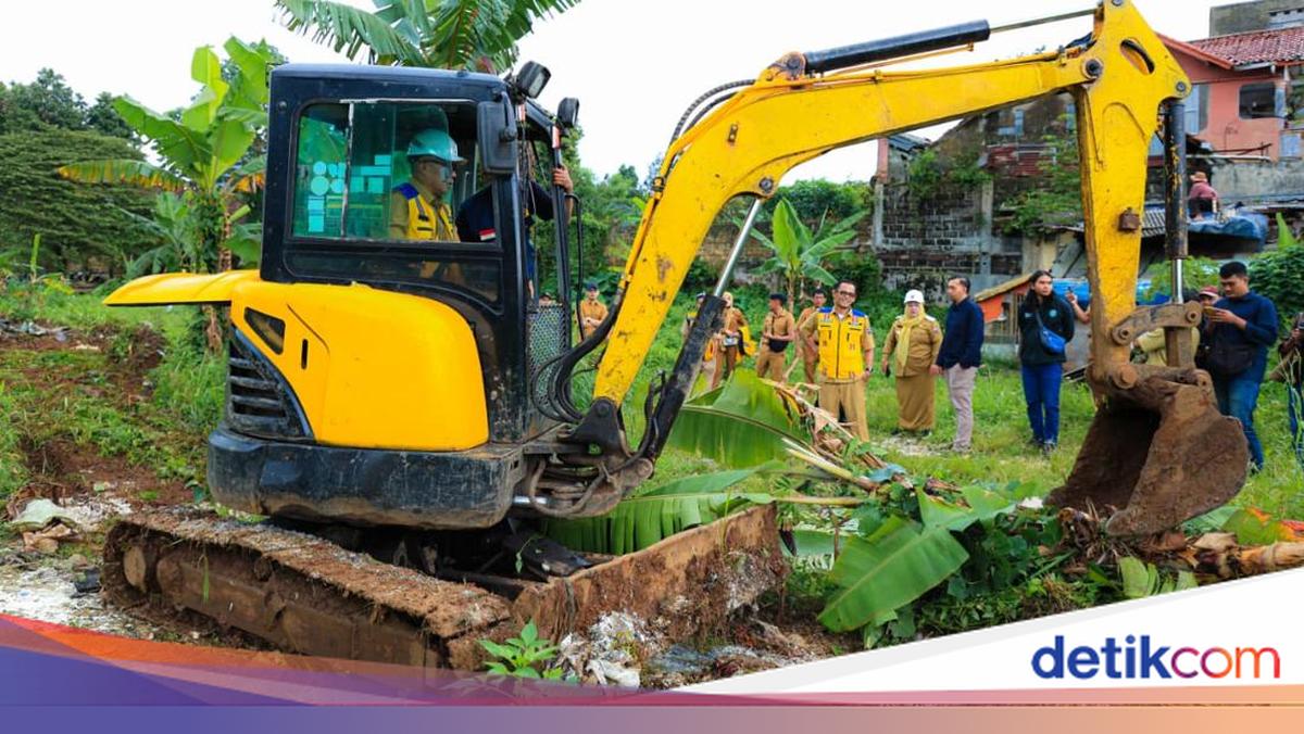 Pemkot Mulai Bangun Jalan Pengganti Akses Stasiun Batu Tulis Bogor yang Amblas