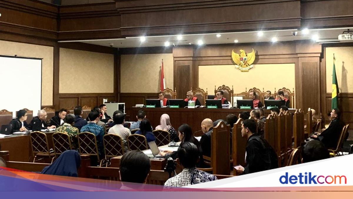 Saksi Ngaku Belum Pernah Jual Chromebook Sebelum Pengadaan Kemendikbudristek