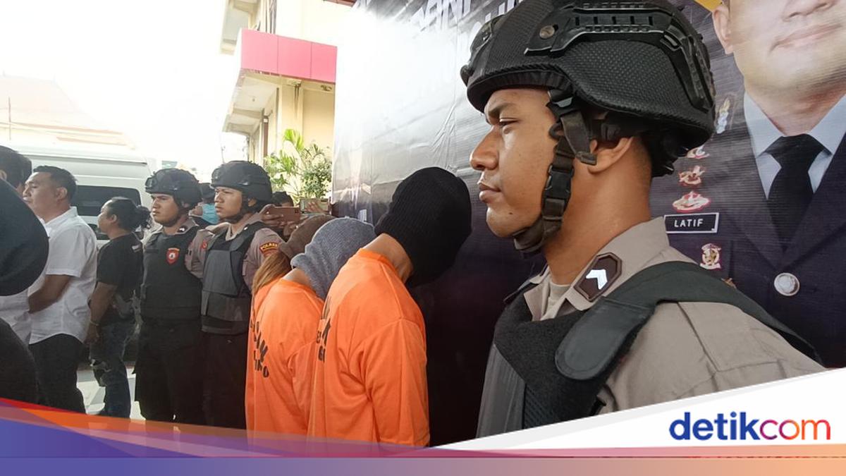 Ketakutan, Pencuri Buang Isi Koper Turis Thailand di Bromo ke Sungai