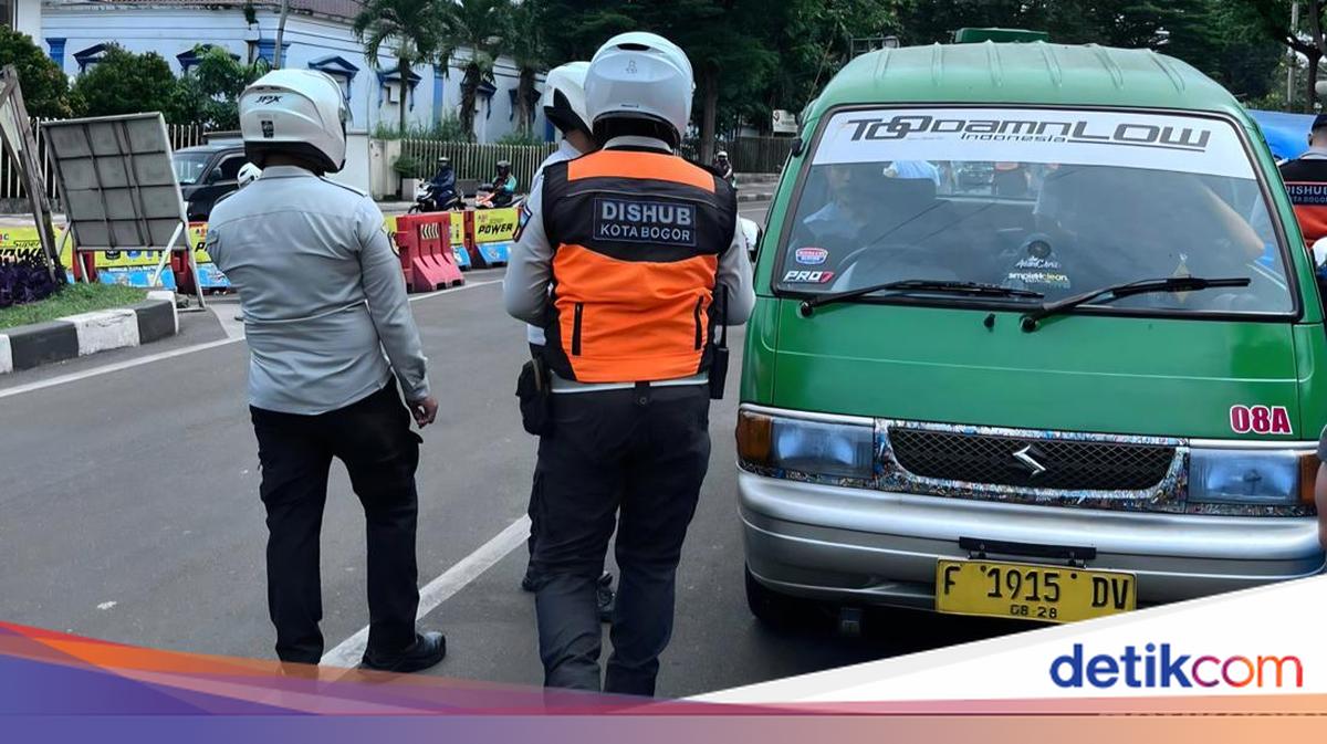 Puluhan Angkot Tak Laik Jalan Terjaring Razia di Bogor, Disanksi Tilang