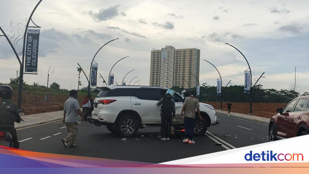 Viral Ambulans di Bogor Kejar Fortuner Diduga Kabur Usai Terlibat Kecelakaan