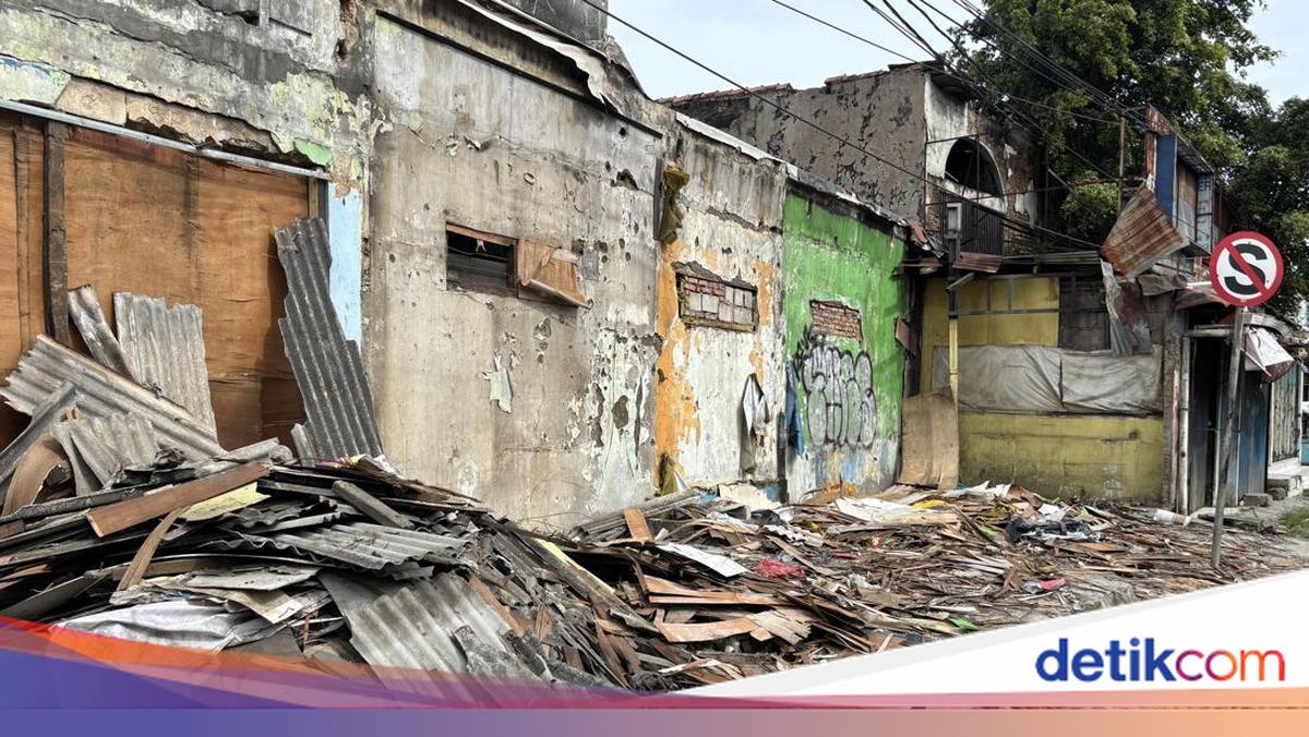 Pemkot Bekasi Mulai Bongkar Bangunan untuk Garap Flyover Bulak Kapal