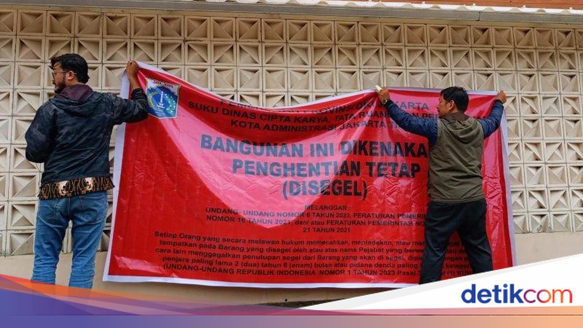 Izin Bangunan Tak Sesuai, Lapangan Padel di Pulomas Jaktim Disegel Permanen